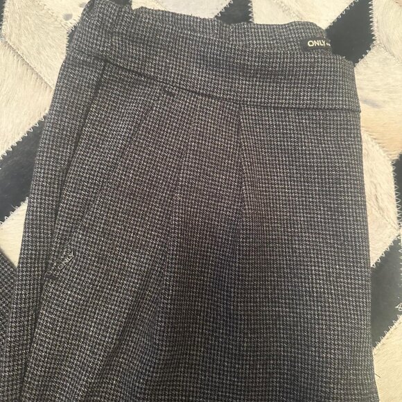ONLY PL Check Formal Trousers - Picture 8 of 9